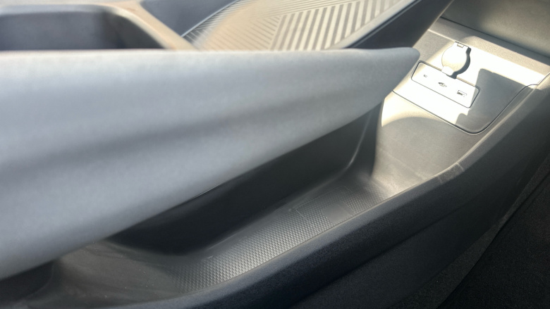 BYD Dolphin Surf 65kW Boost 43kWh 5dr Auto Electric Hatchback